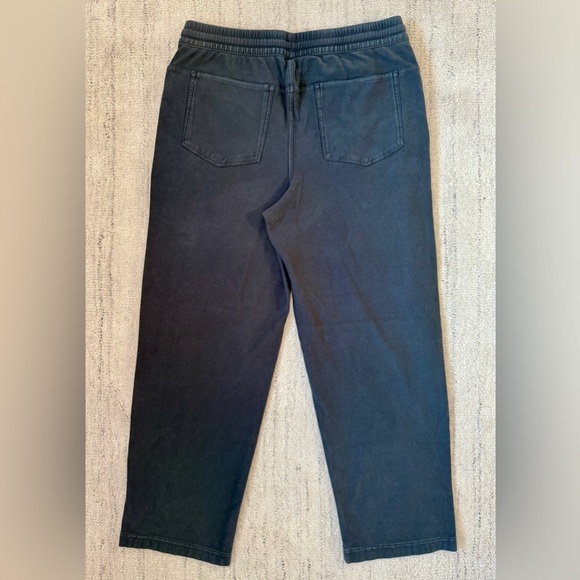 Athleta Farralon Pan 
Black, size Medium - Picture 6 of 10